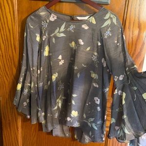 Lauren Conrad long sleeve top